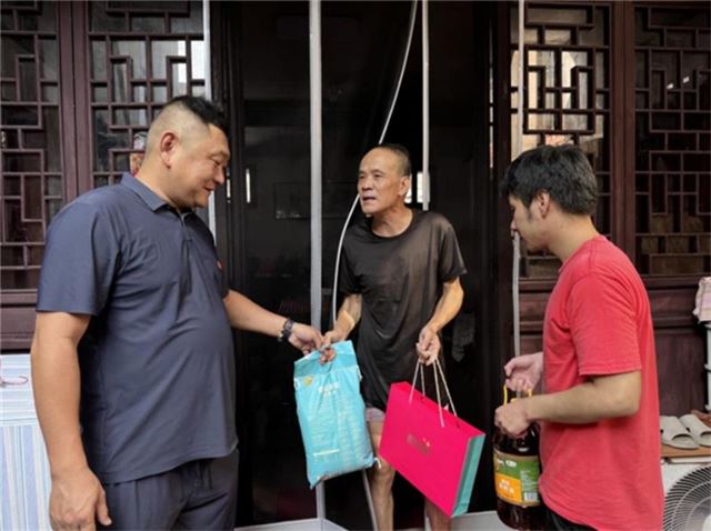 09551275735711481_33.jpg 09551275735711481_33.jpg