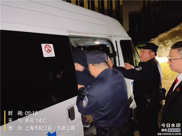 10131379359157152_33.jpg 10131379359157152_33.jpg