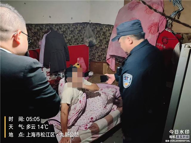 10133104737523850_33.jpg 10133104737523850_33.jpg