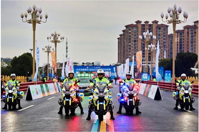 13111881495526840_33.jpg 13111881495526840_33.jpg