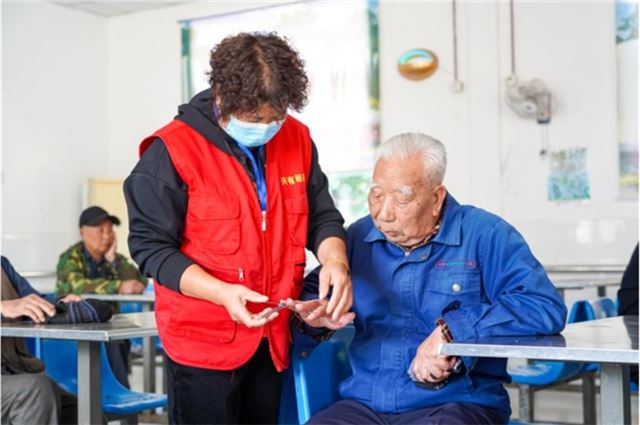 13525235753583651_33.jpg 13525235753583651_33.jpg