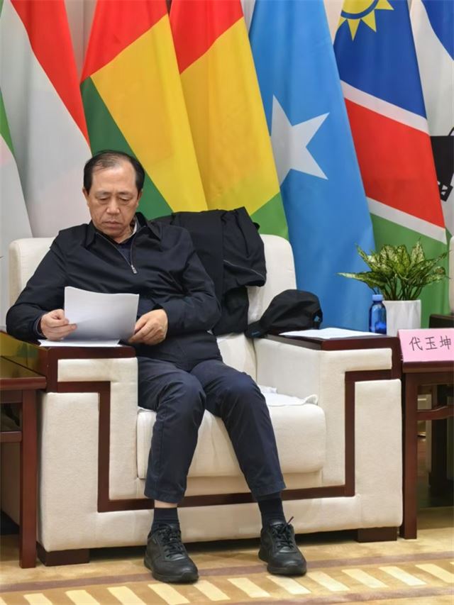 1954559549983648_33.jpg 1954559549983648_33.jpg