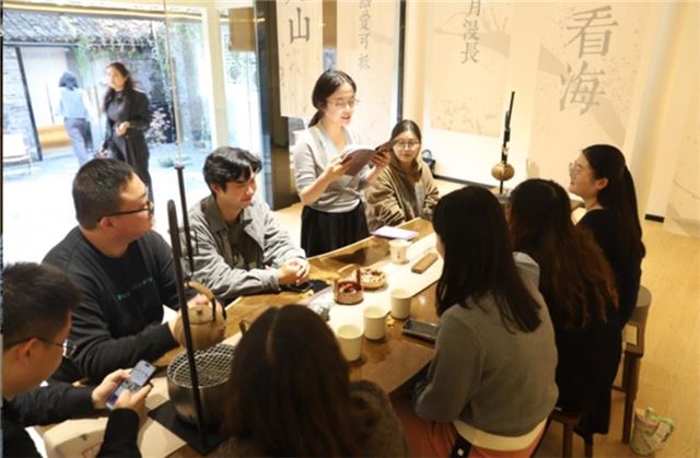 1224002866432398_33.jpg 1224002866432398_33.jpg