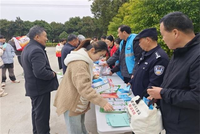 1508556103972845_33.jpg 1508556103972845_33.jpg