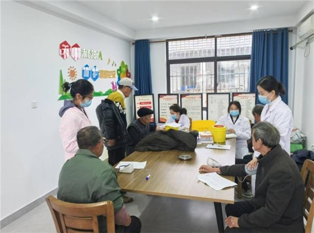 16114413201408334_33.jpg 16114413201408334_33.jpg