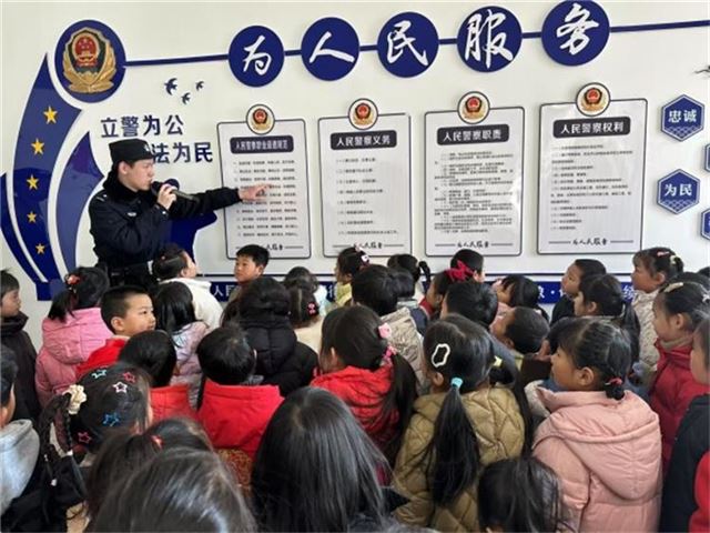 14255607988644670_33.jpg 14255607988644670_33.jpg