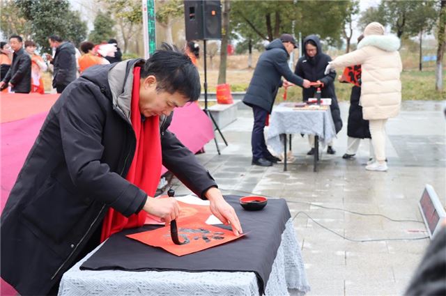 16191935818805080_33.jpg 16191935818805080_33.jpg