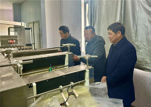 12511844423295617_33.jpg 12511844423295617_33.jpg